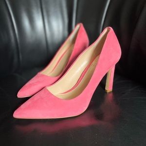 Vince Camuto pink pumps